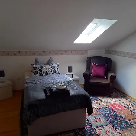 Johanna Apartment